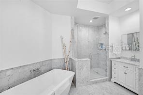 409 N POINT RD #802 — photo 15