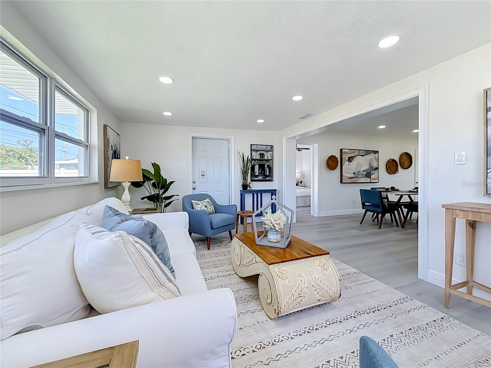 5164 JASMINE CIR — photo 10