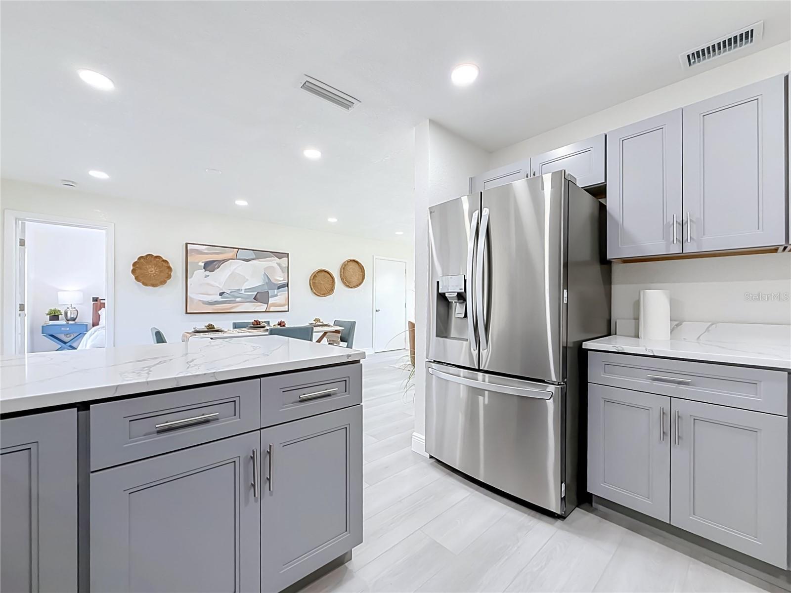 5164 JASMINE CIR — photo 12