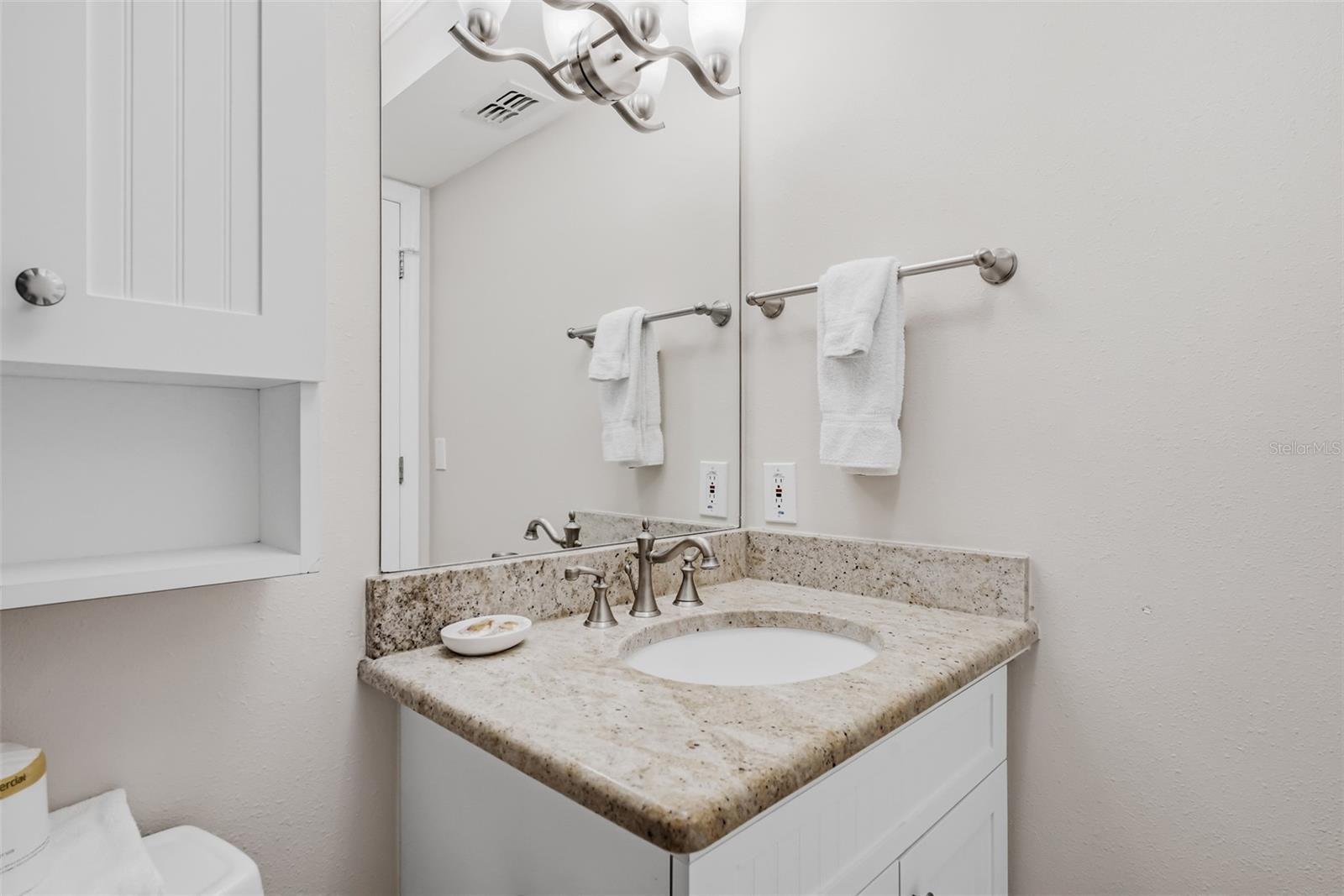 18500 GULF BLVD #404 — photo 21