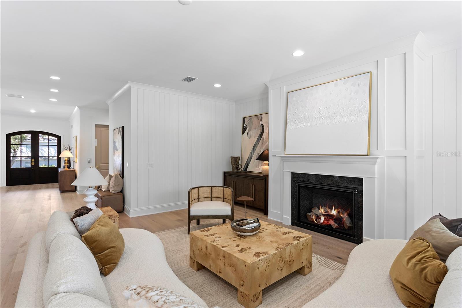 5008 W DICKENS AVE — photo 14