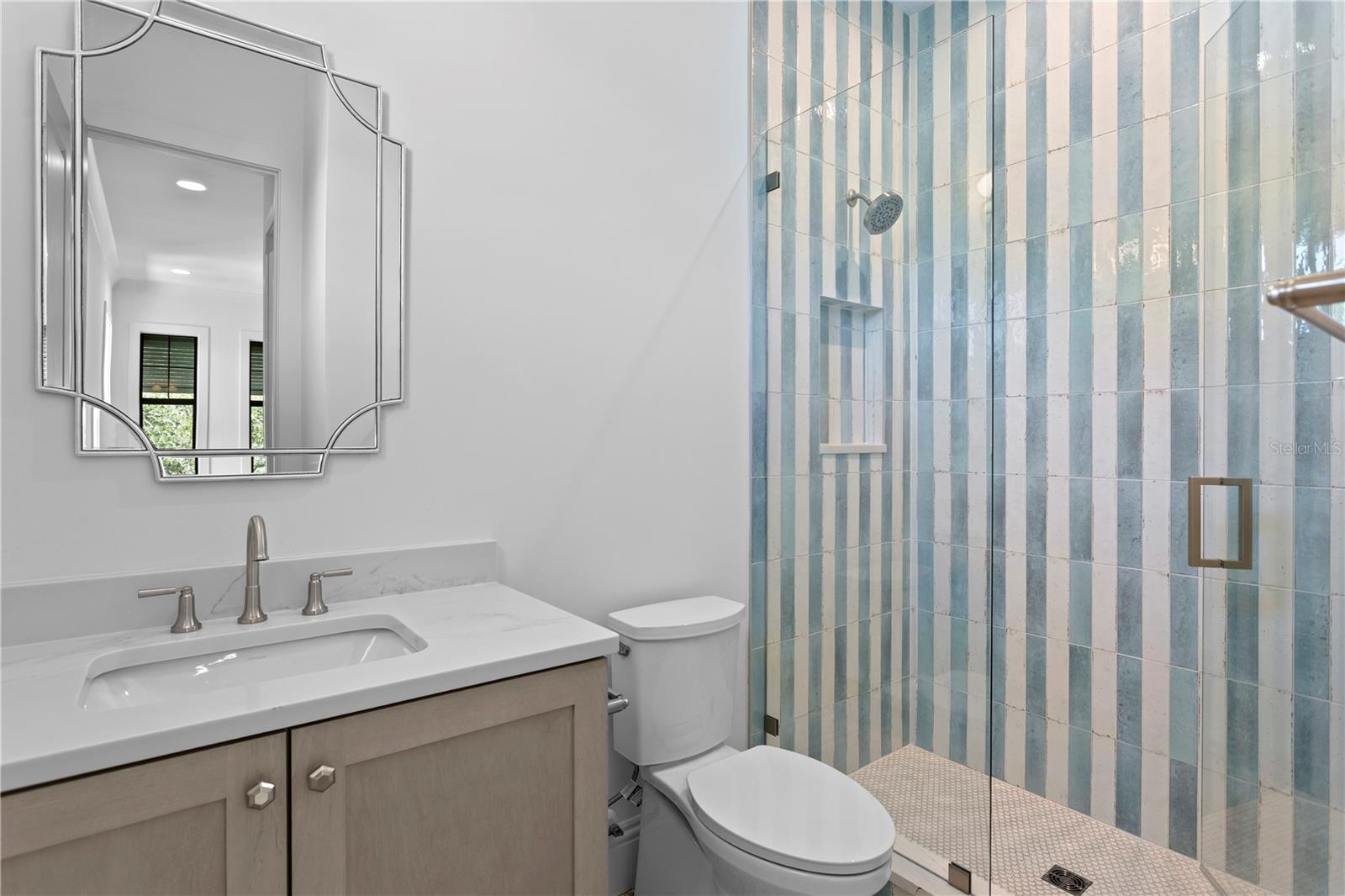 5008 W DICKENS AVE — photo 49