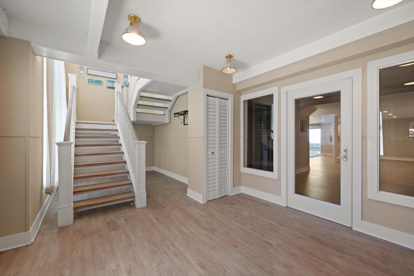 744 ELDORADO AVE — photo 18