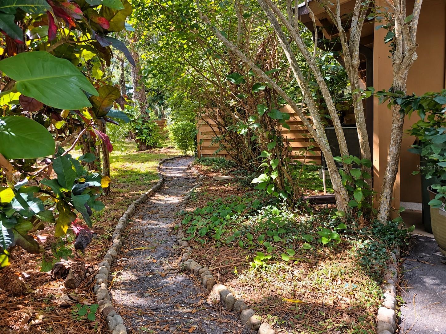 2310 QUAIL CT — photo 35