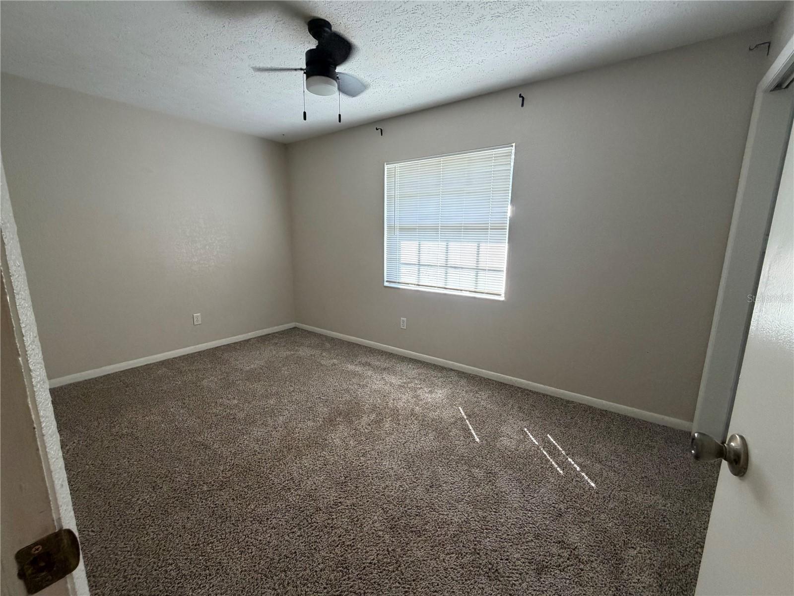 511 COCOPLUM DR — photo 4