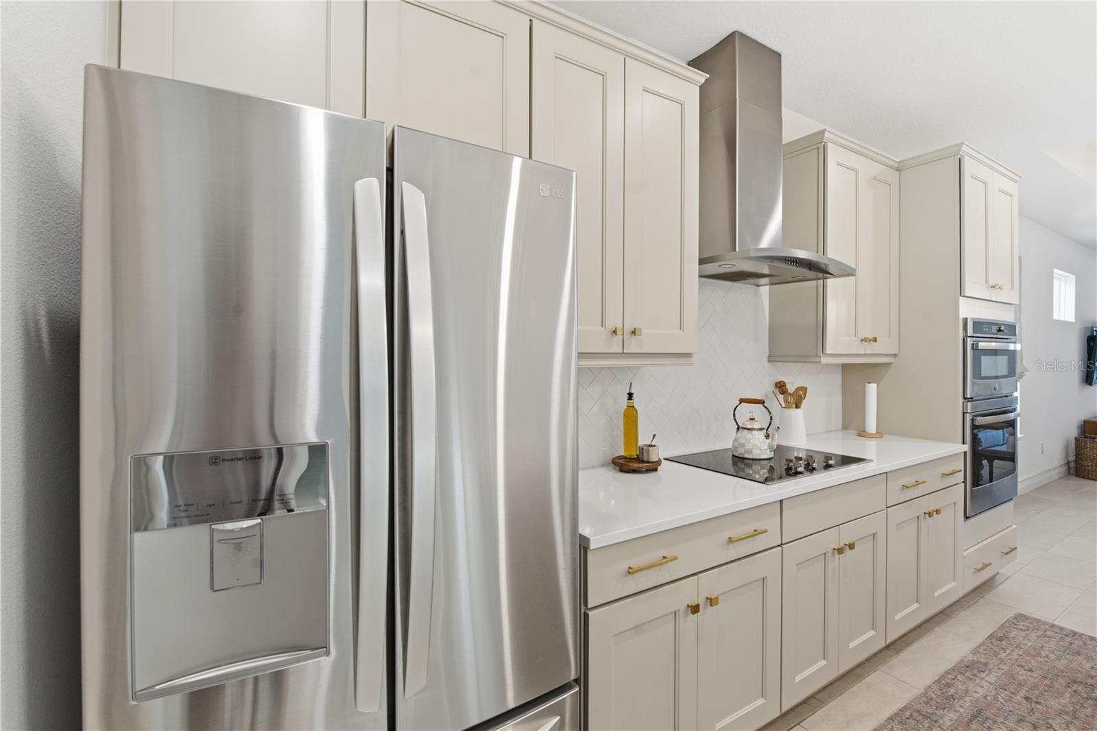 3636 FRONT PARK DR — photo 11