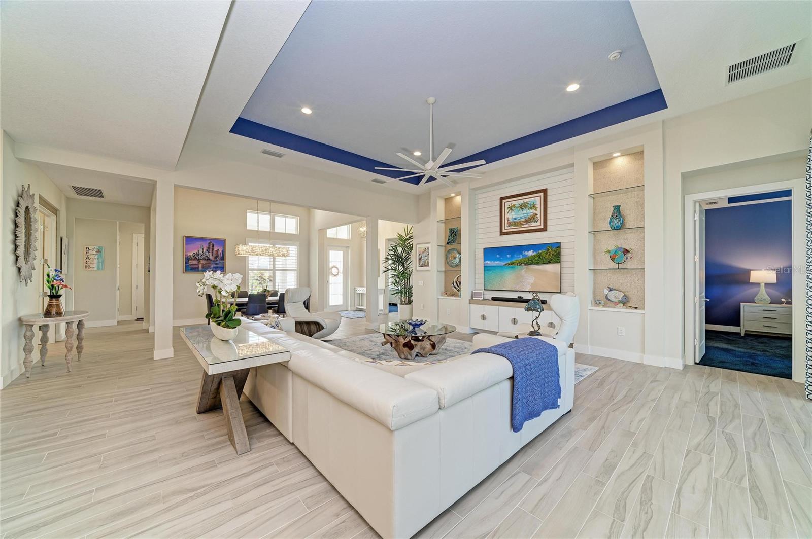 8269 GRANDE SHORES DR — photo 16
