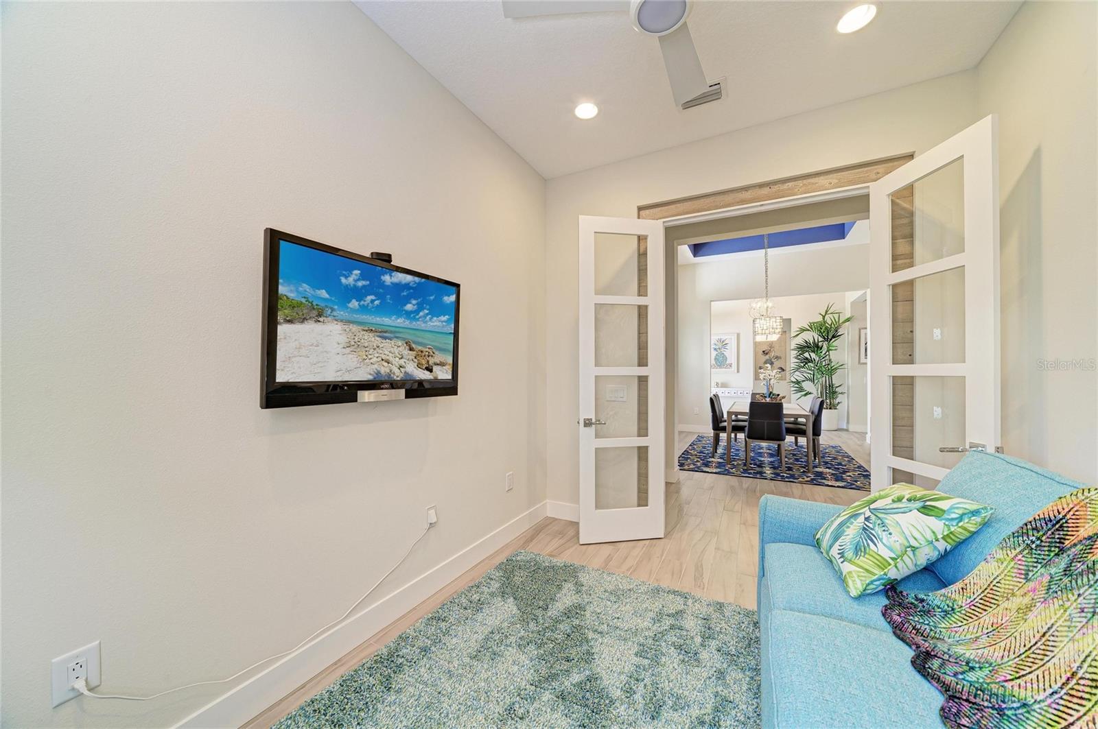 8269 GRANDE SHORES DR — photo 36
