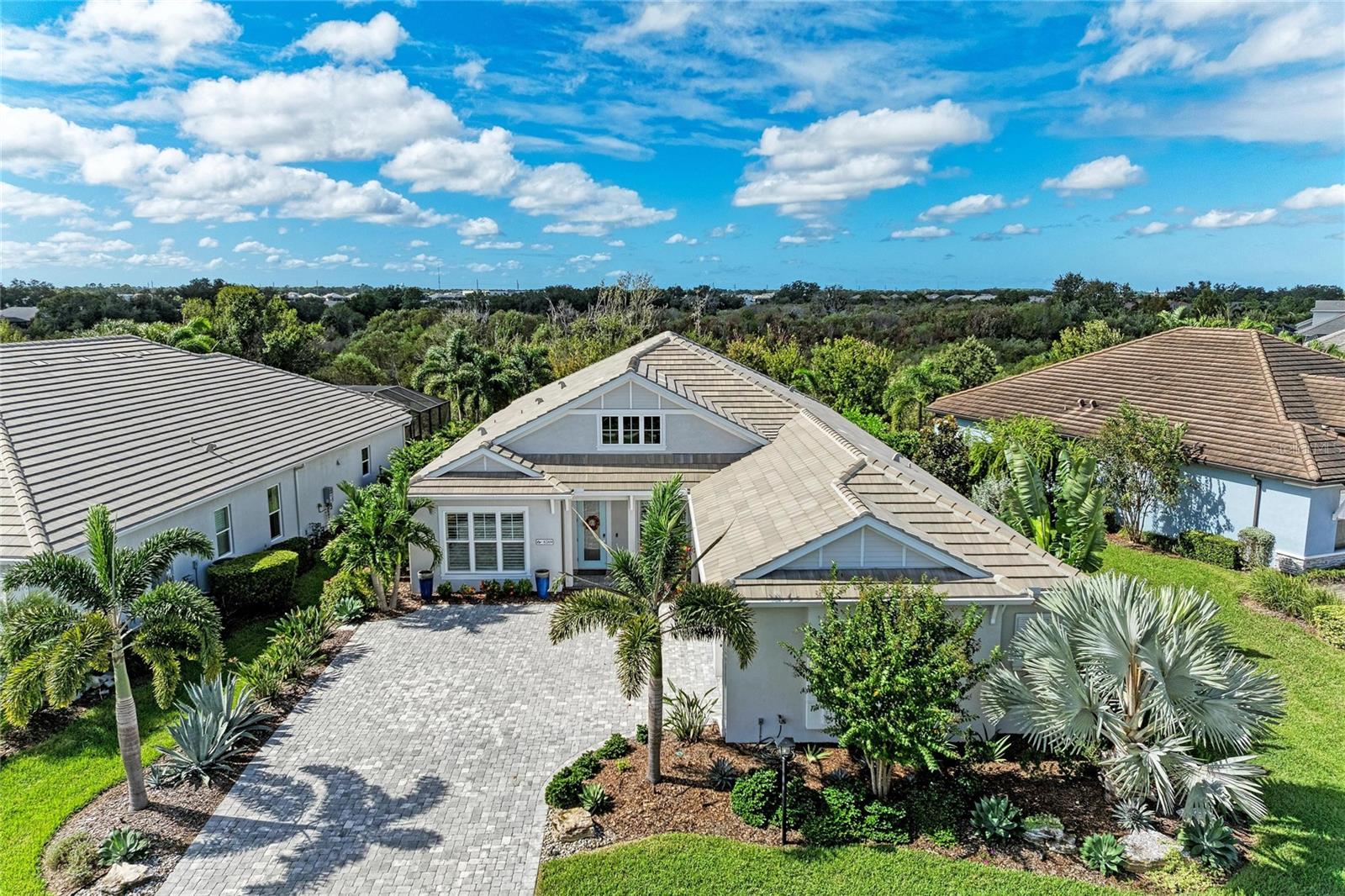 8269 GRANDE SHORES DR — photo 3