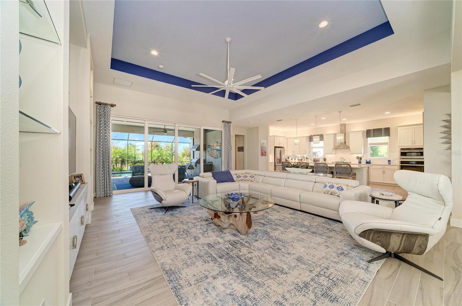 8269 GRANDE SHORES DR — photo 12