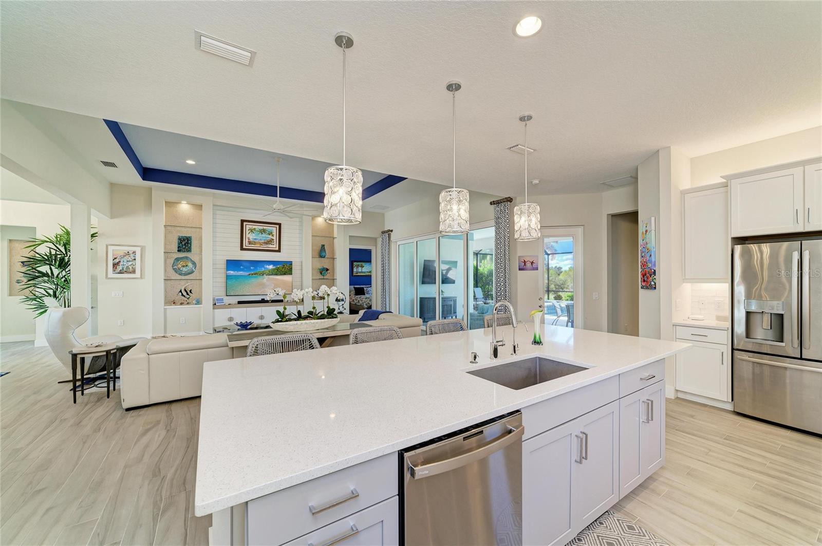 8269 GRANDE SHORES DR — photo 24