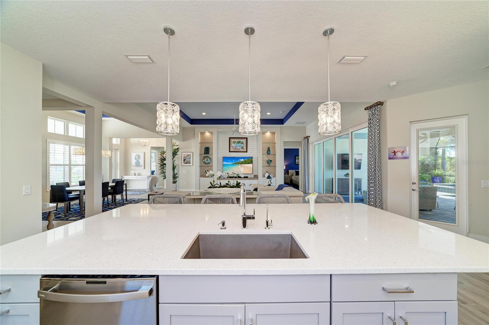 8269 GRANDE SHORES DR — photo 26