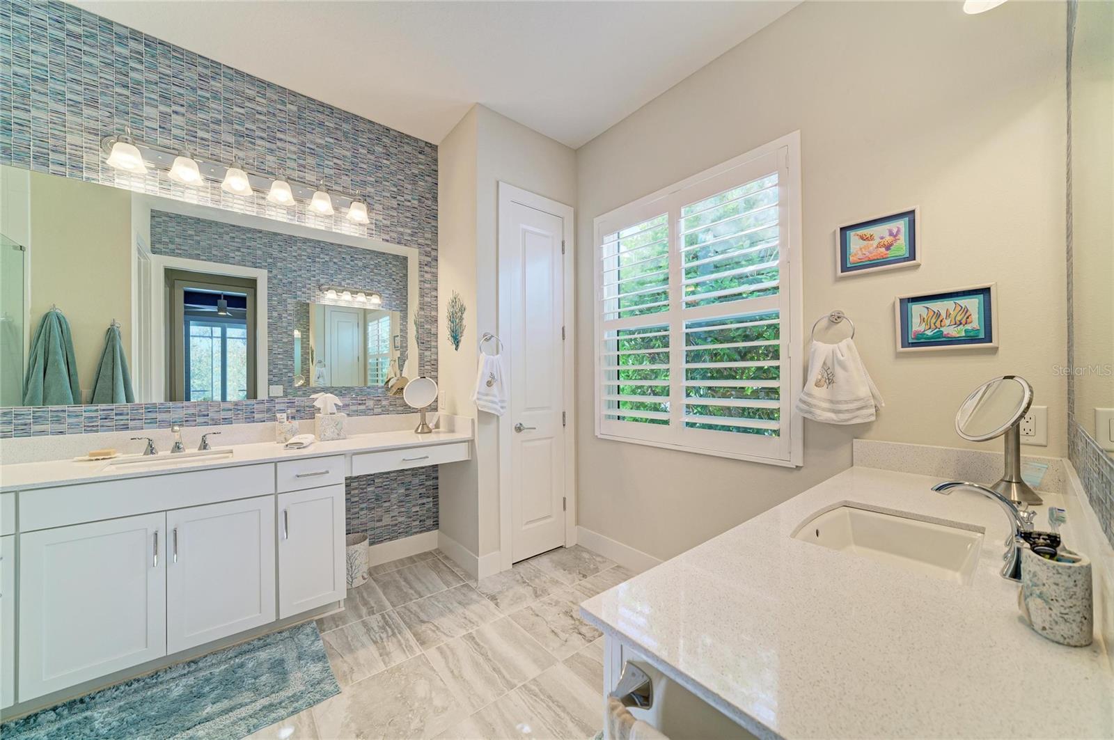 8269 GRANDE SHORES DR — photo 32