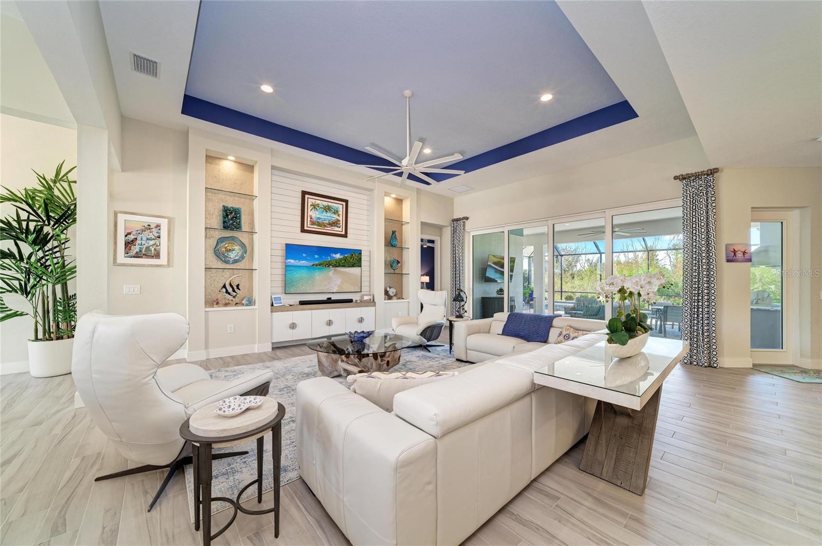 8269 GRANDE SHORES DR — photo 14
