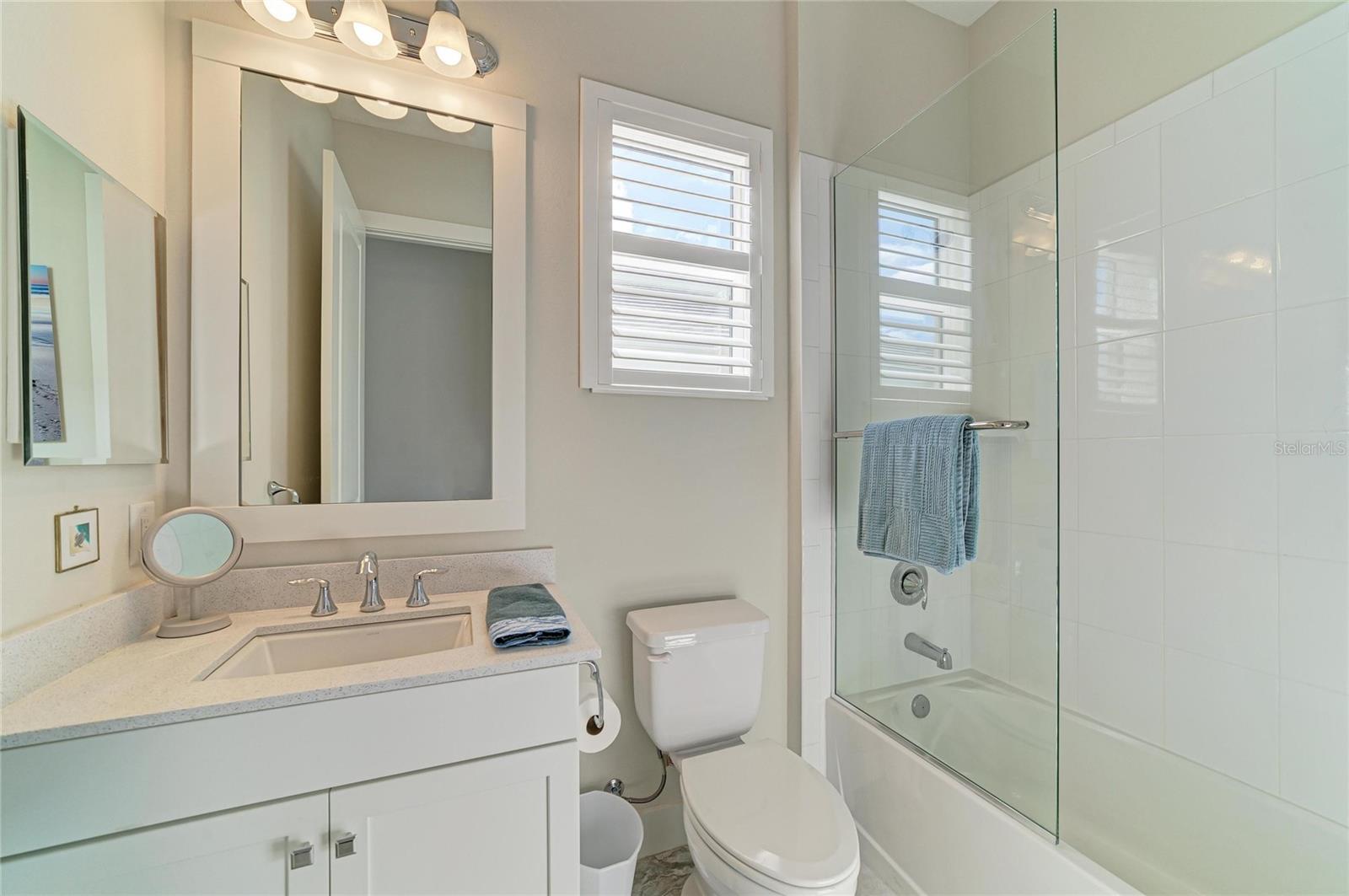 8269 GRANDE SHORES DR — photo 40