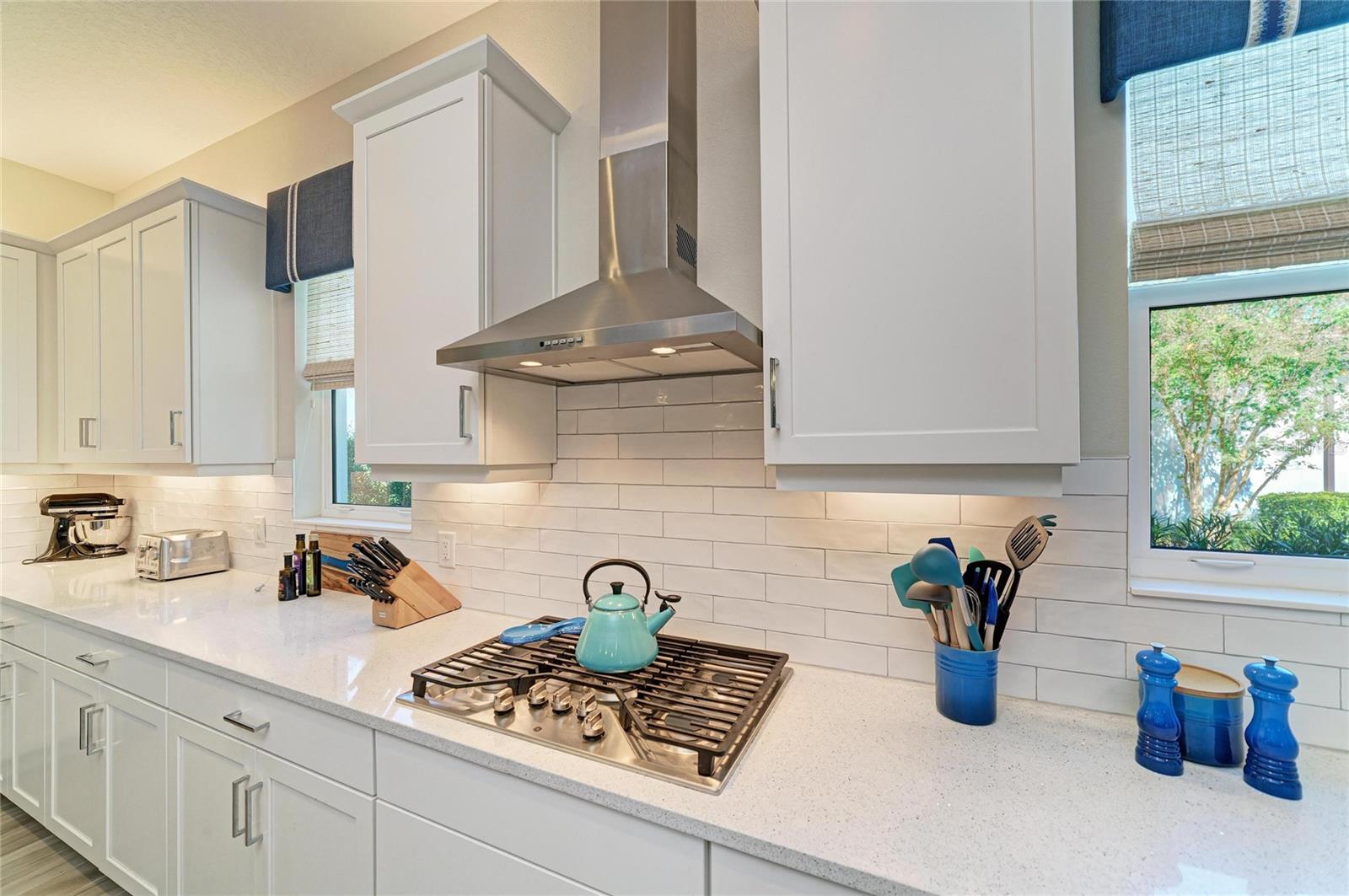 8269 GRANDE SHORES DR — photo 25