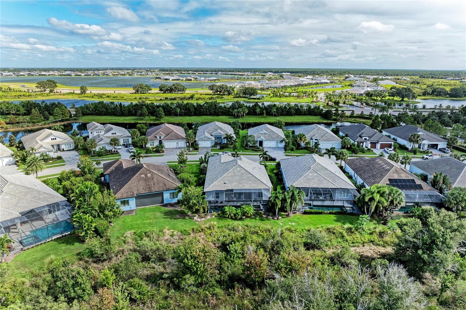 8269 GRANDE SHORES DR — photo 4