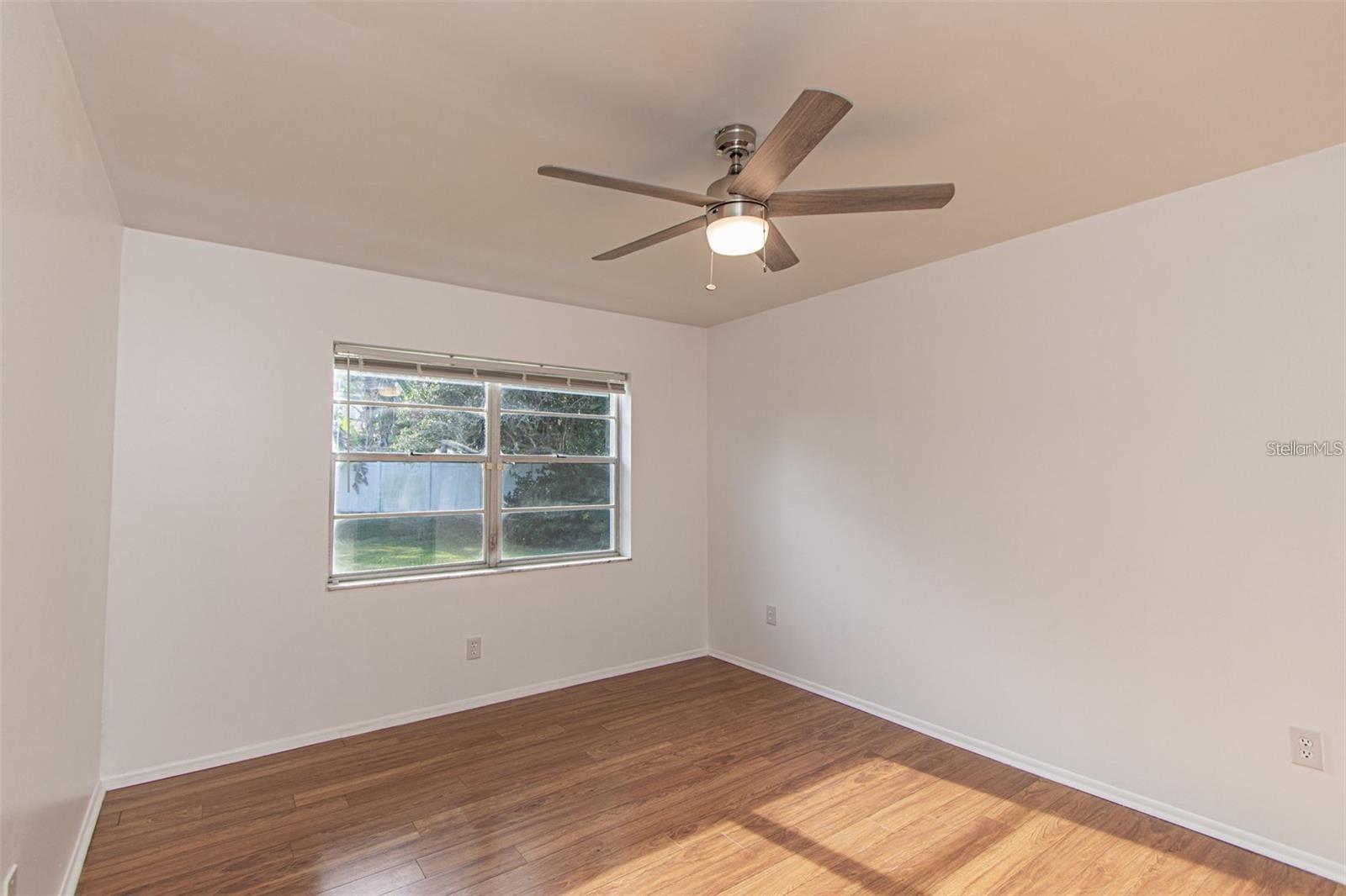 1284 WICKFORD ST — photo 10