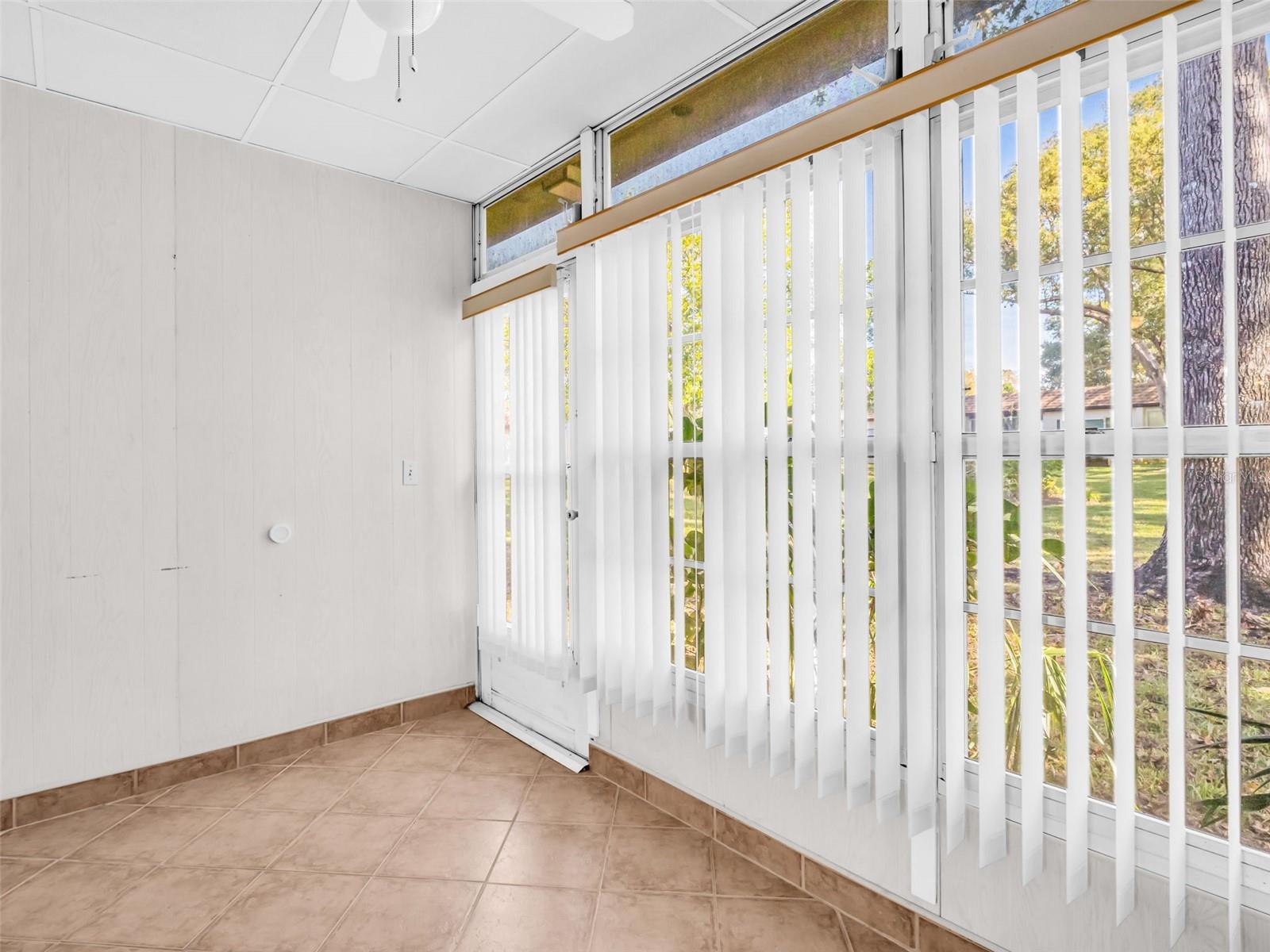3109 MISSION GROVE DR #D — photo 29