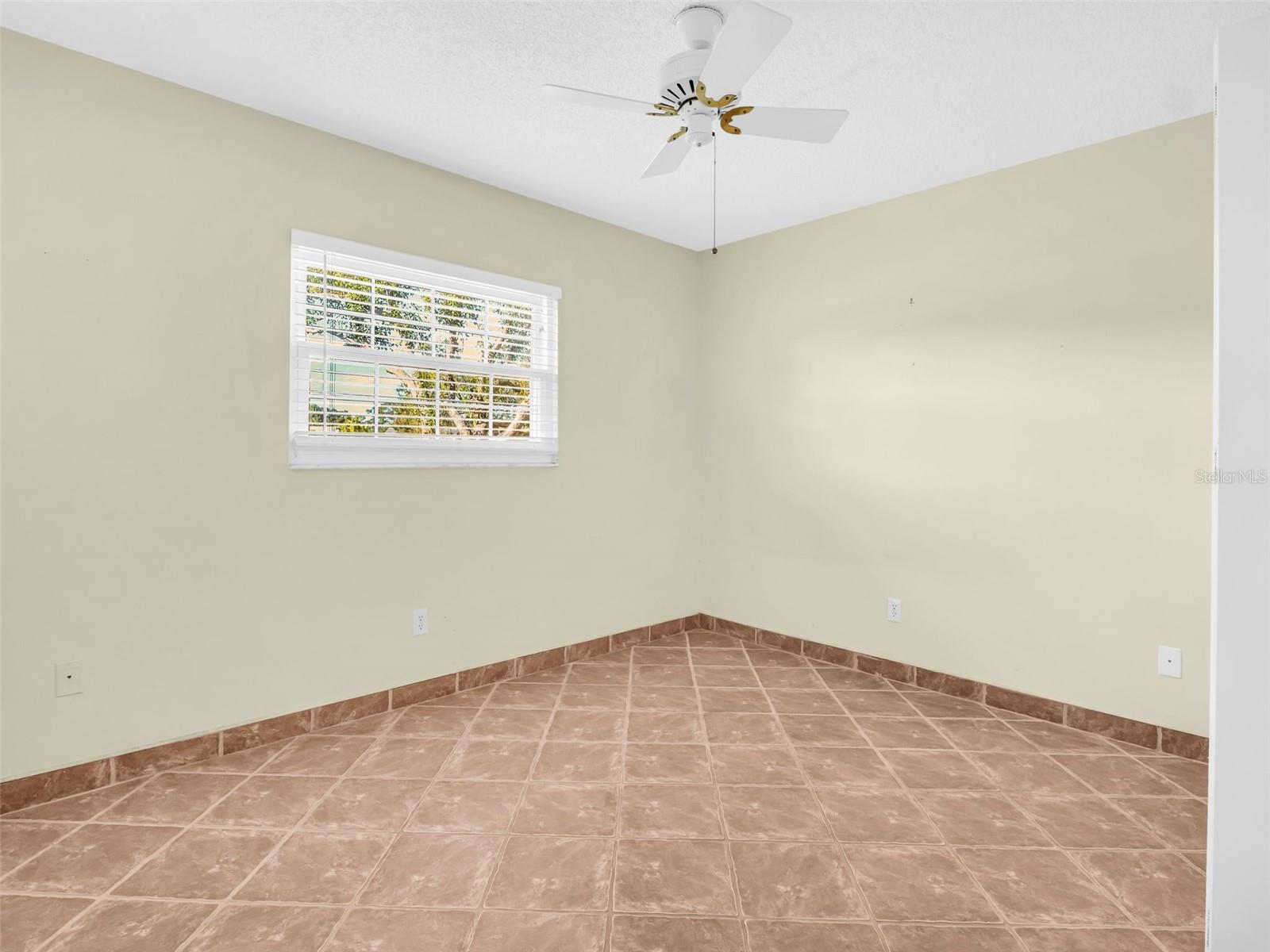 3109 MISSION GROVE DR #D — photo 23