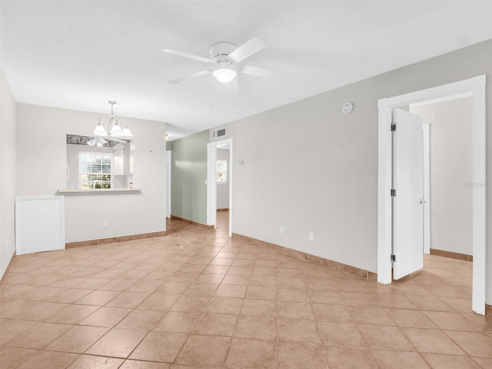 3109 MISSION GROVE DR #D — photo 9