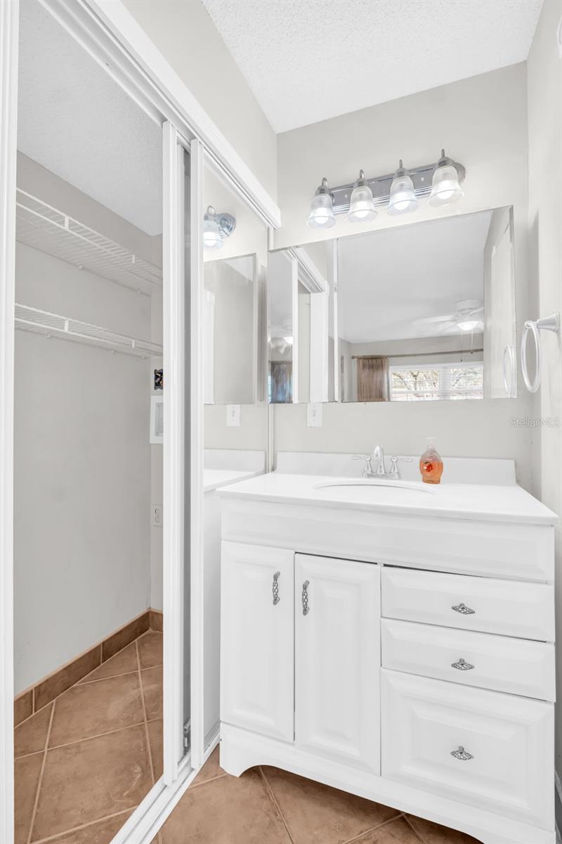 3109 MISSION GROVE DR #D — photo 18