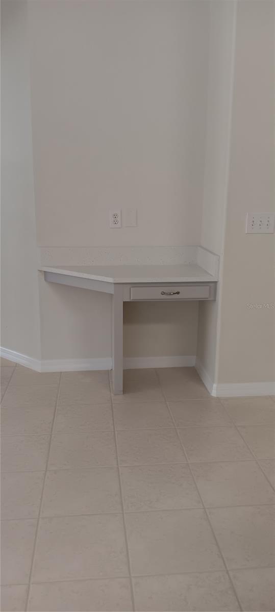 6940 EXETER PARK PL — photo 11