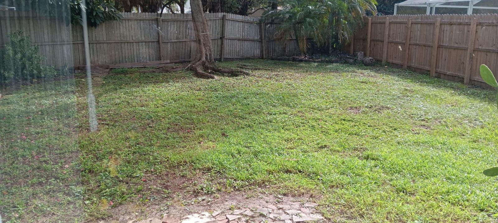 6940 EXETER PARK PL — photo 27