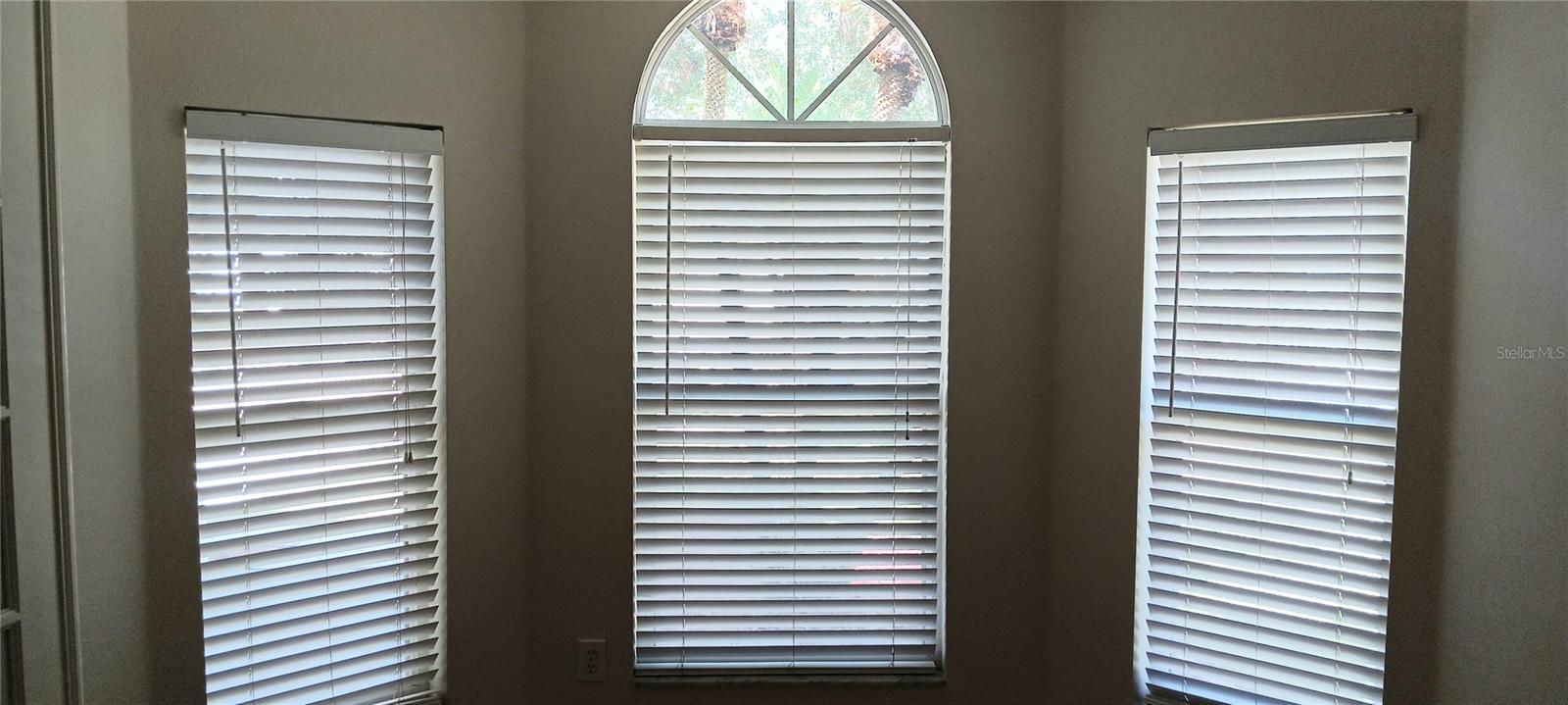 6940 EXETER PARK PL — photo 20