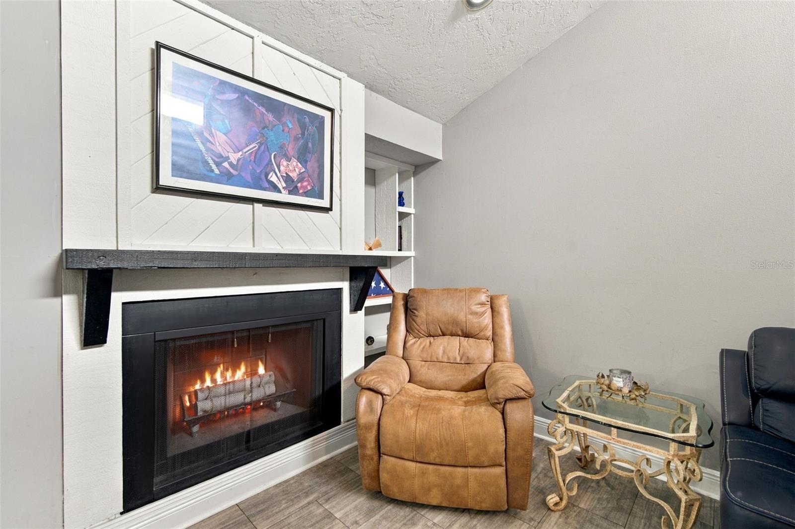 5018 E LIBERTY ST — photo 13
