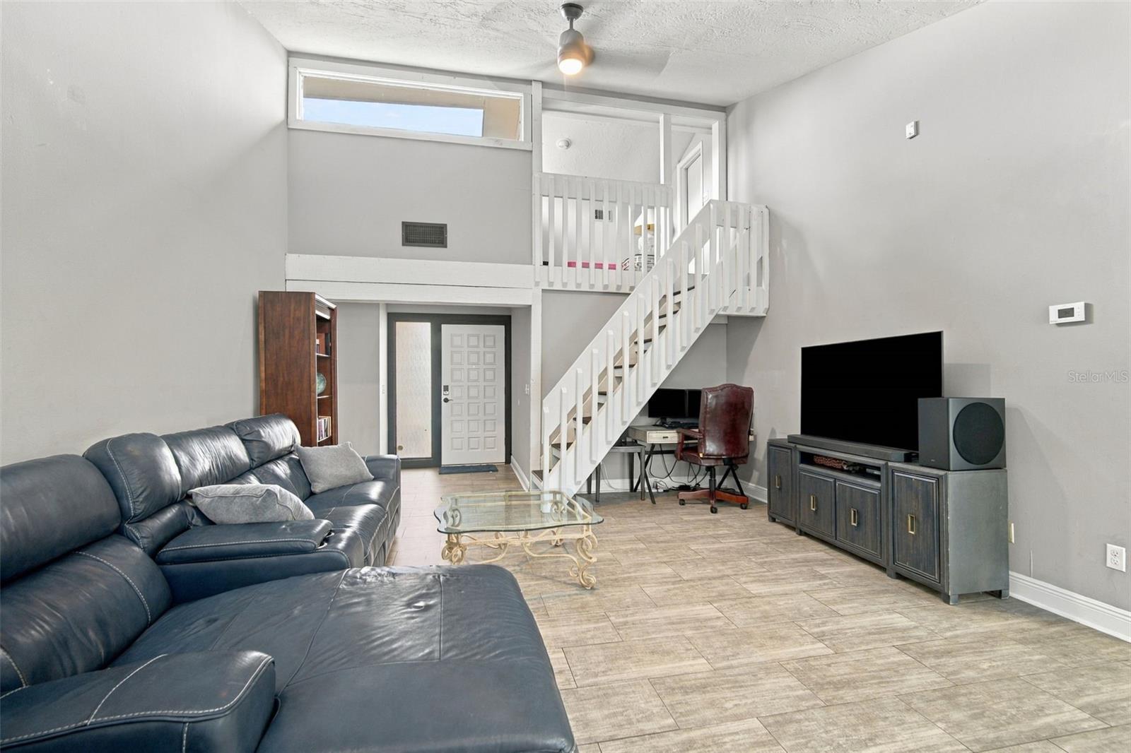 5018 E LIBERTY ST — photo 14