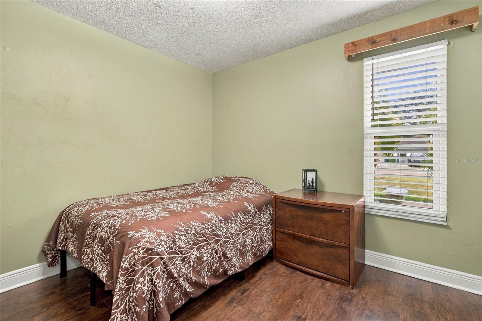 5018 E LIBERTY ST — photo 24
