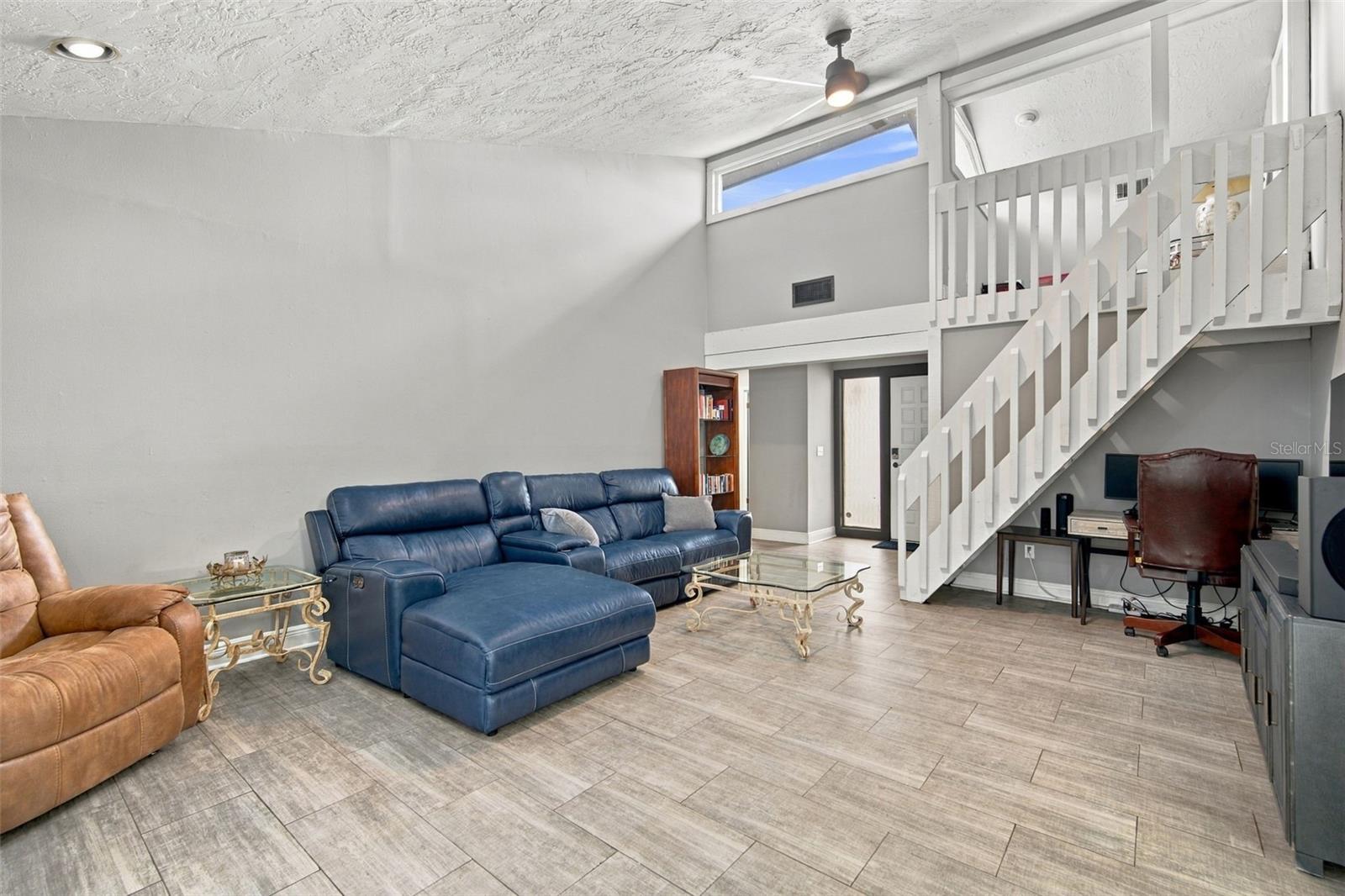 5018 E LIBERTY ST — photo 15