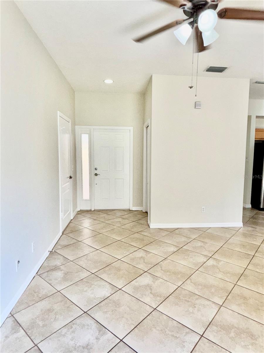 20304 OAK KEY CT — photo 16