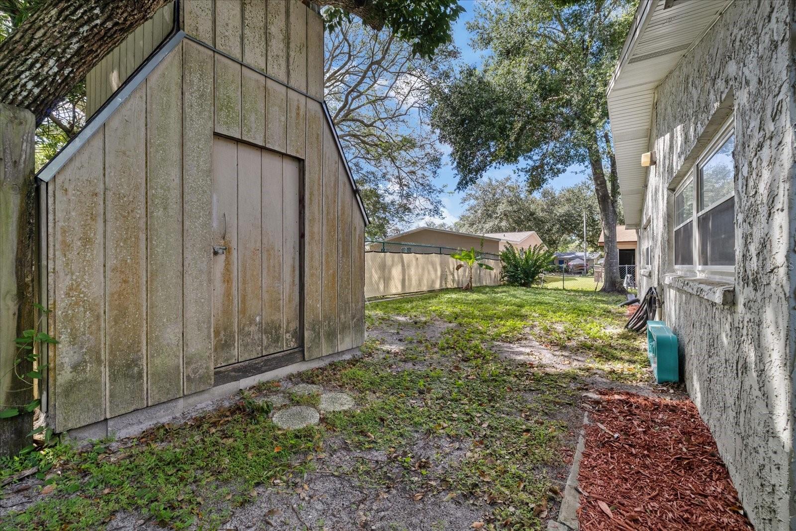 5412 CARLTON RD — photo 28