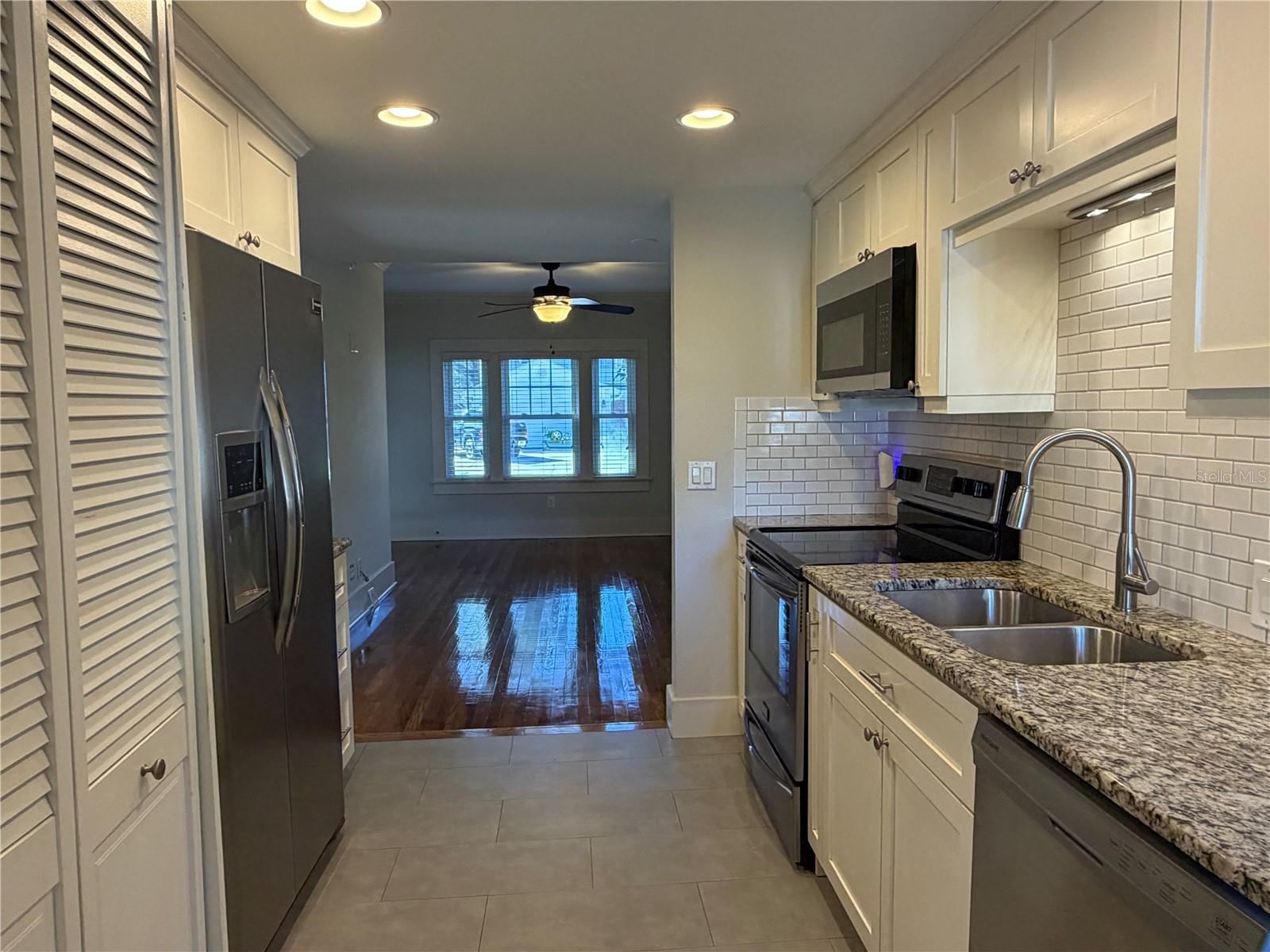 3205 W SAN CARLOS ST #1 — photo 4