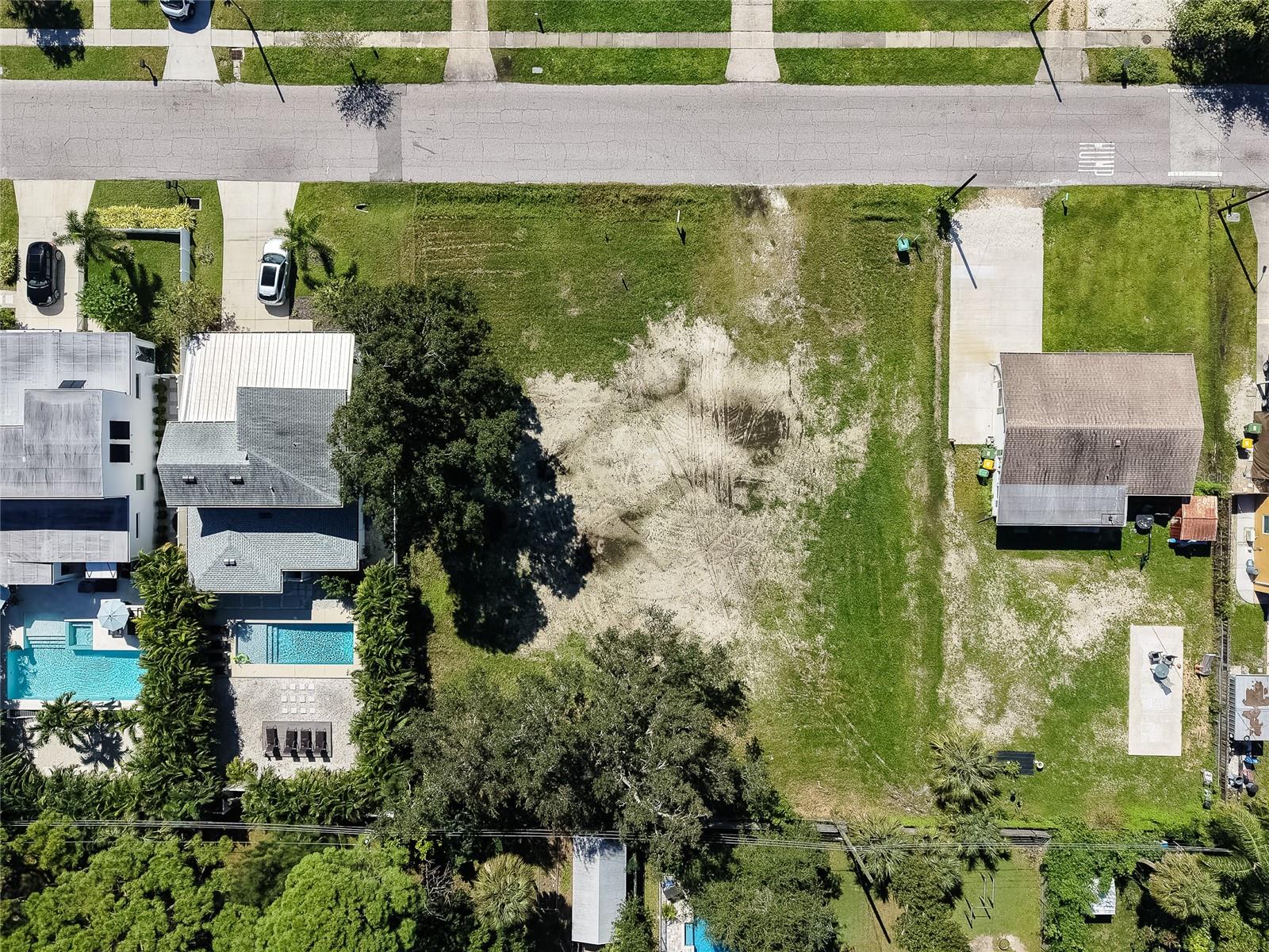 2555 WOOD ST — photo 22