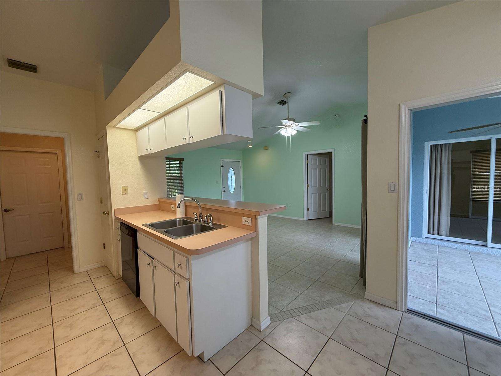 3465 JUNCTION ST — photo 8