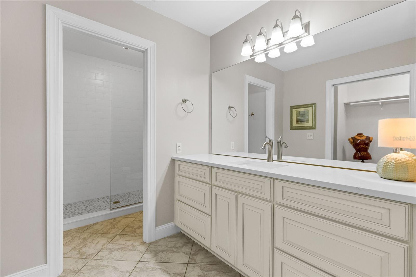 3111 HEATHERWOOD LN — photo 18