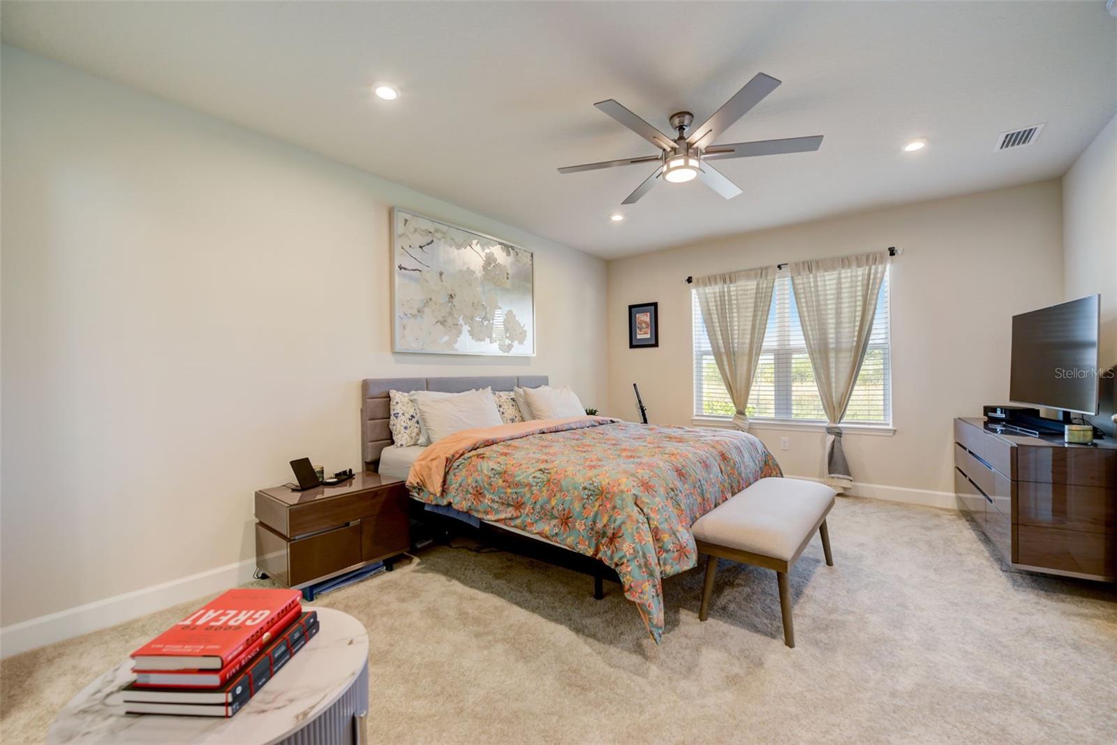 18027 TURNING LEAF CIR — photo 21