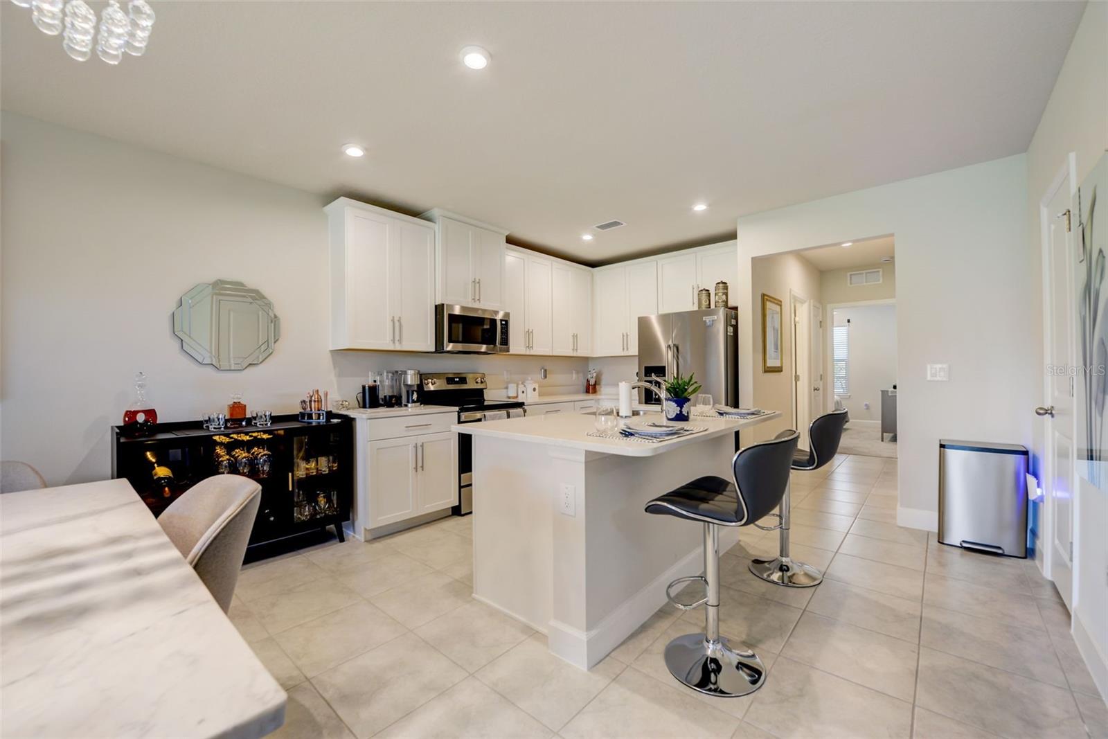 18027 TURNING LEAF CIR — photo 5
