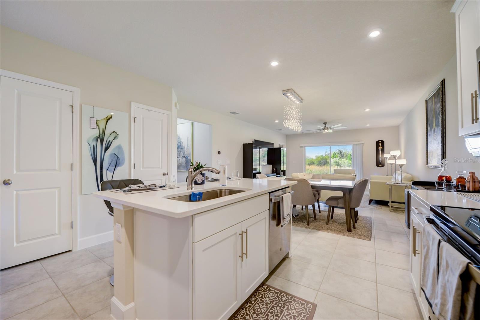 18027 TURNING LEAF CIR — photo 11