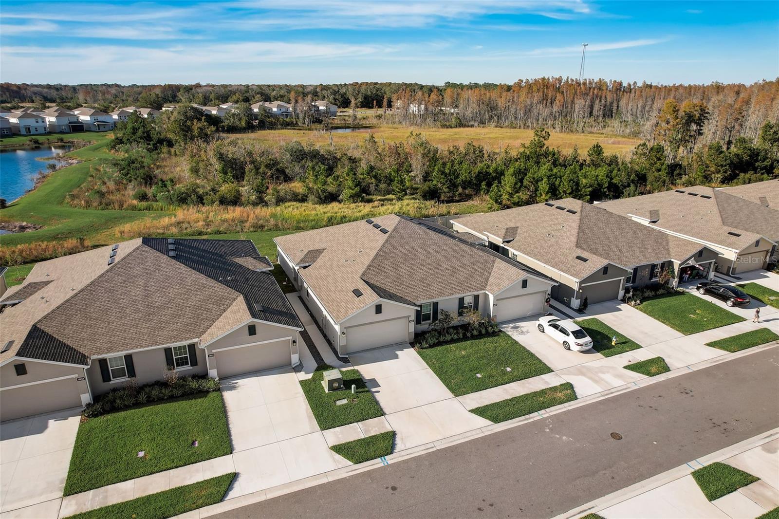 18027 TURNING LEAF CIR — photo 44