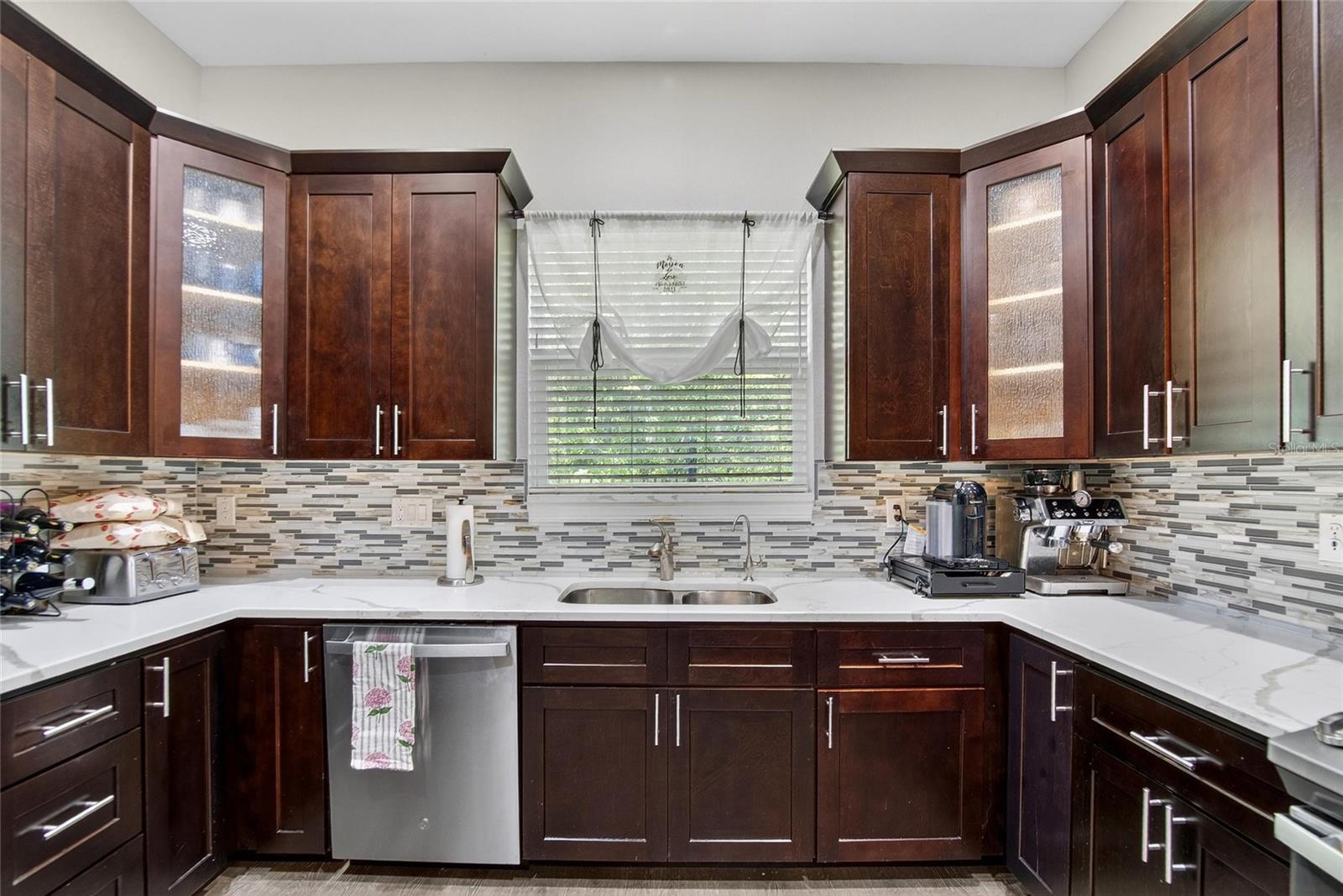 750 GRAND CYPRESS LN — photo 15
