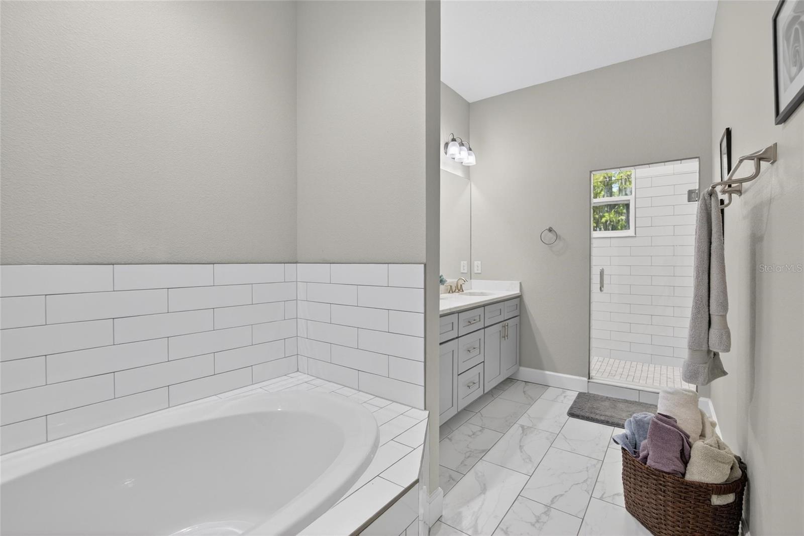 750 GRAND CYPRESS LN — photo 46