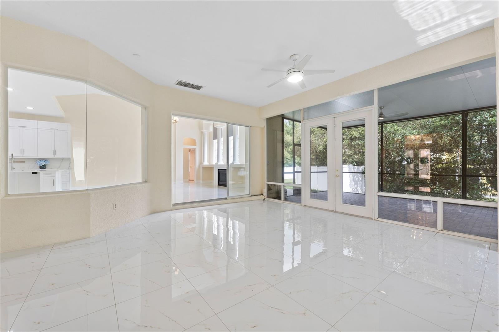 10310 CARROLL COVE PL — photo 16