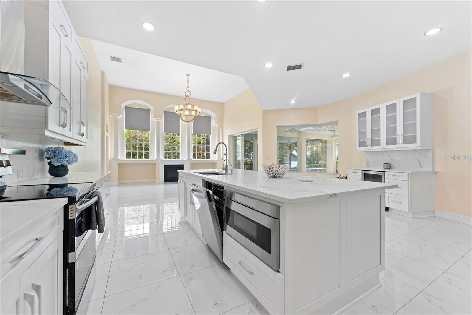 10310 CARROLL COVE PL — photo 11