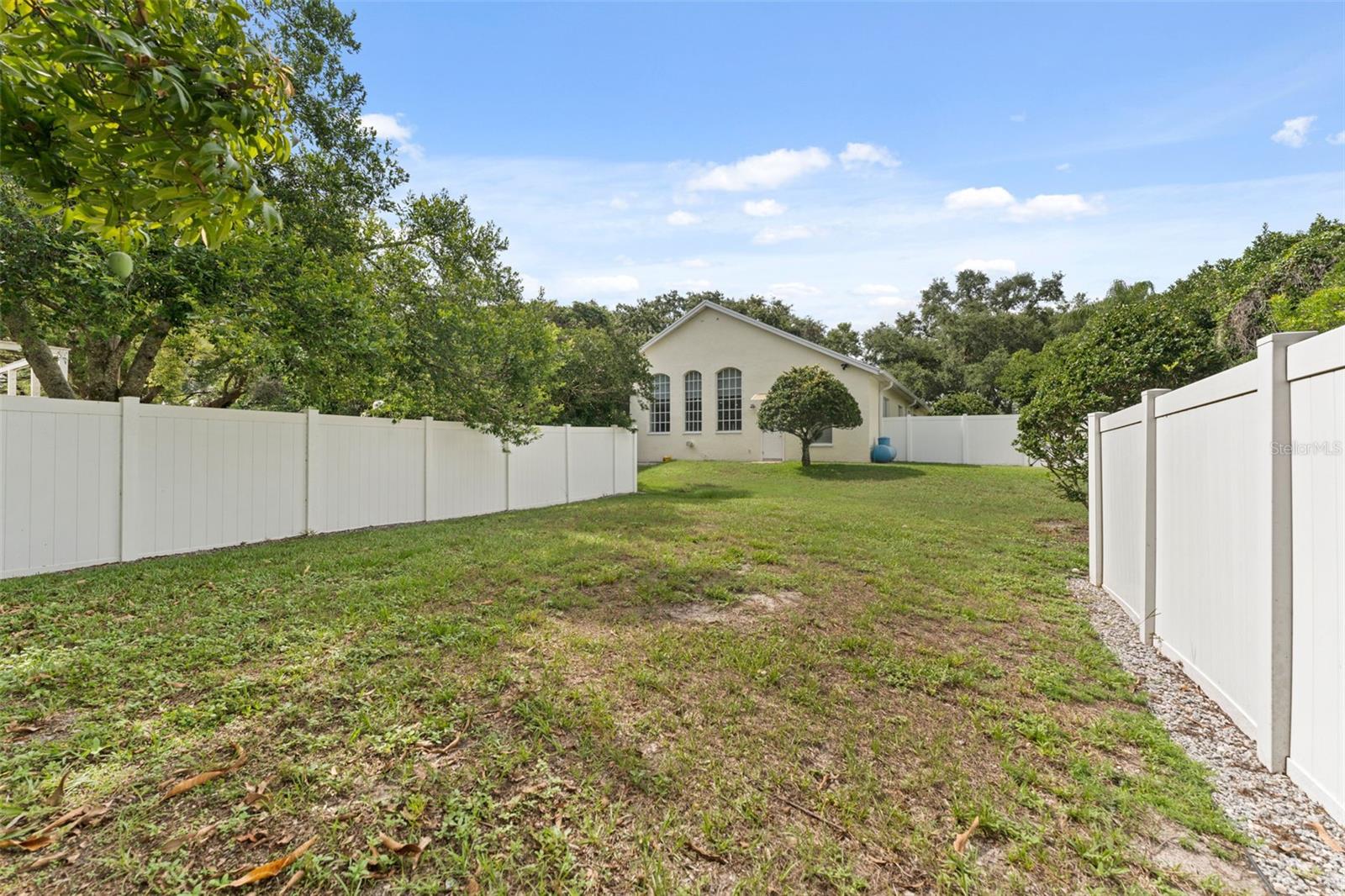 10310 CARROLL COVE PL — photo 41