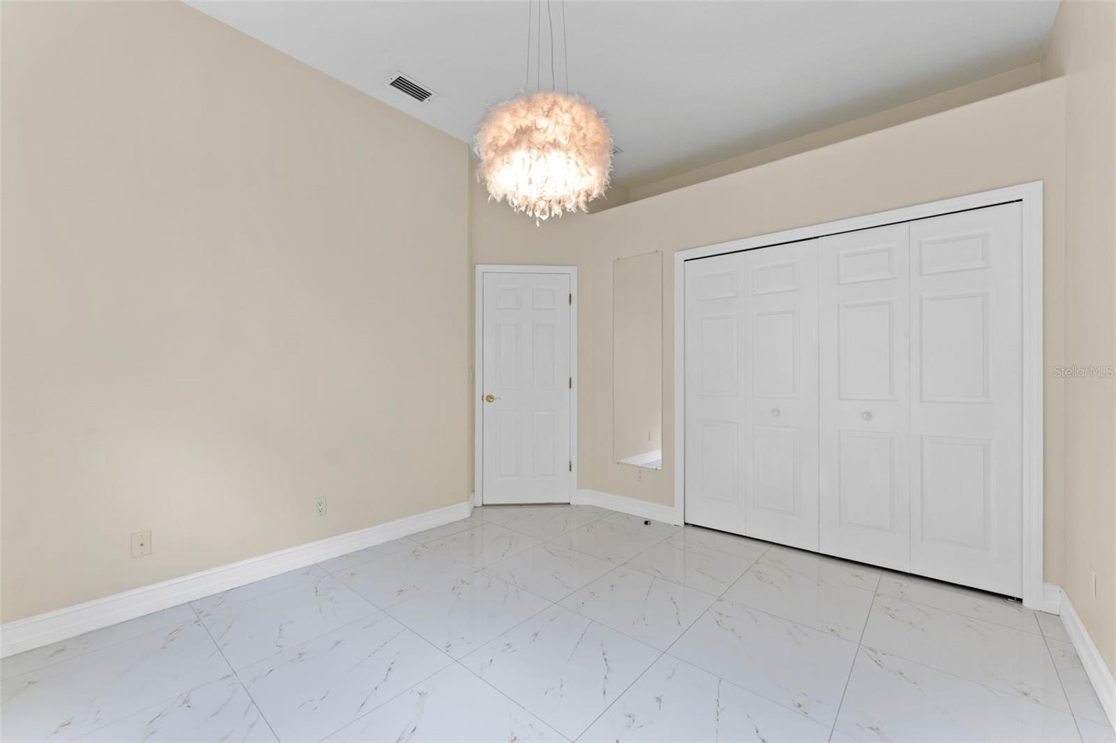 10310 CARROLL COVE PL — photo 31