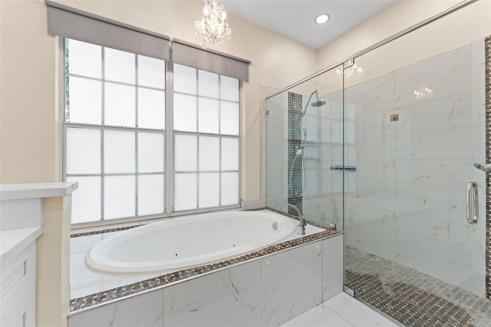 10310 CARROLL COVE PL — photo 22